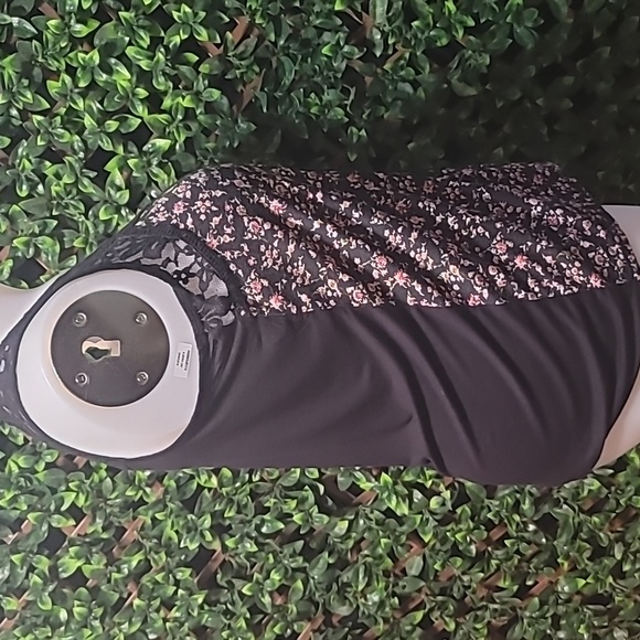 Warehouse 1 top xl - Picture 2 of 5